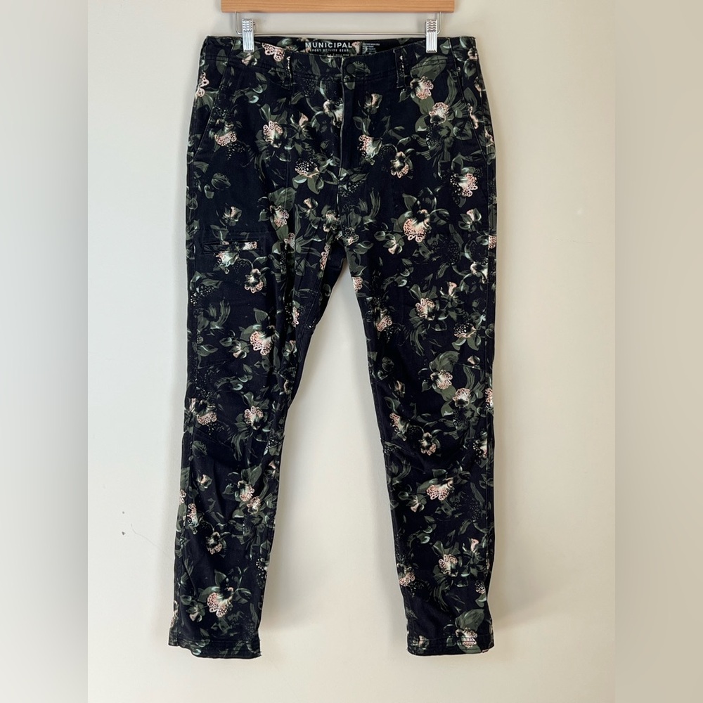 Municipal Sport Utility Pants in‎ Botanic Floral Size Men's 34